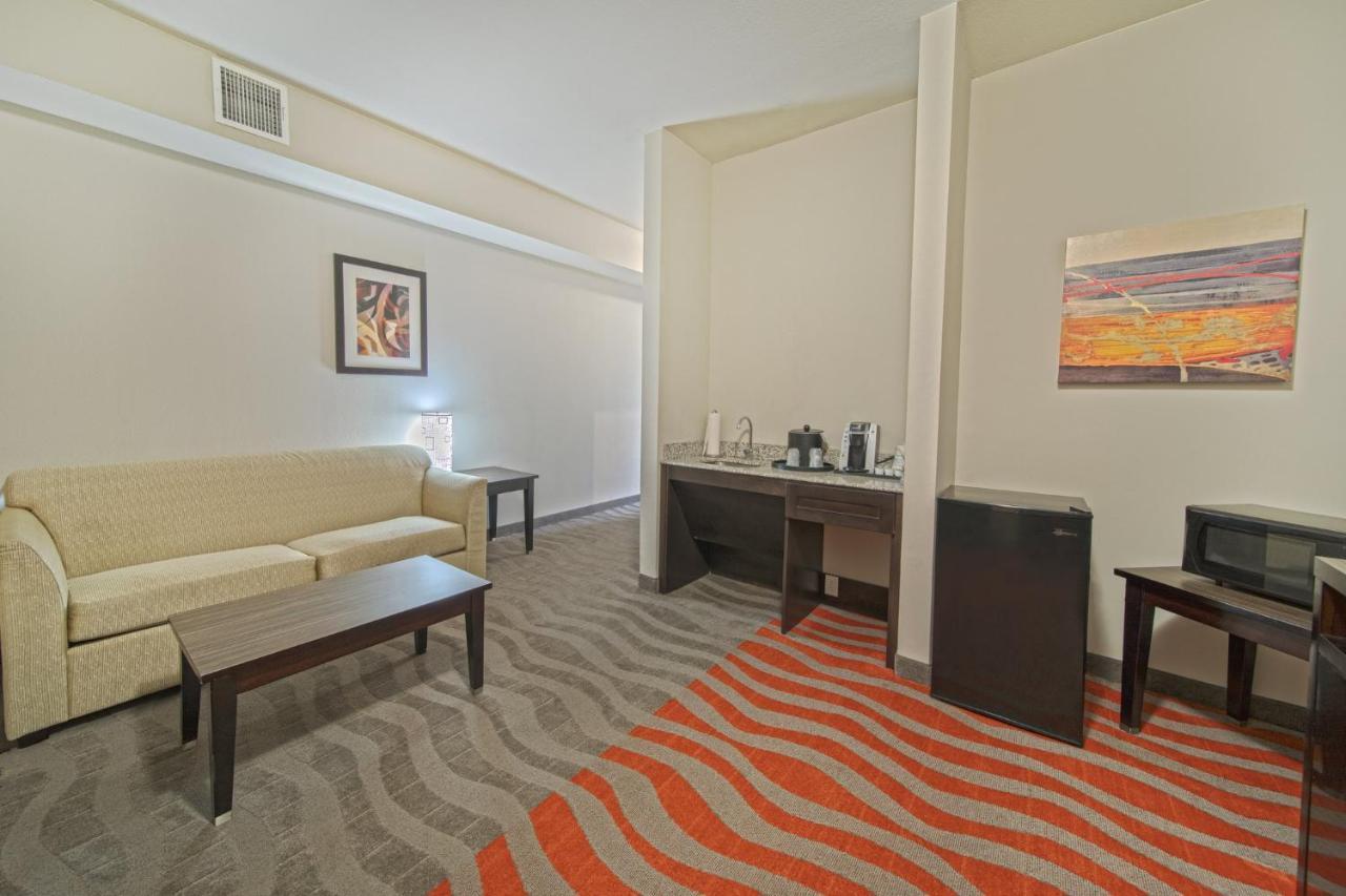 West - Westway Park By Ihg