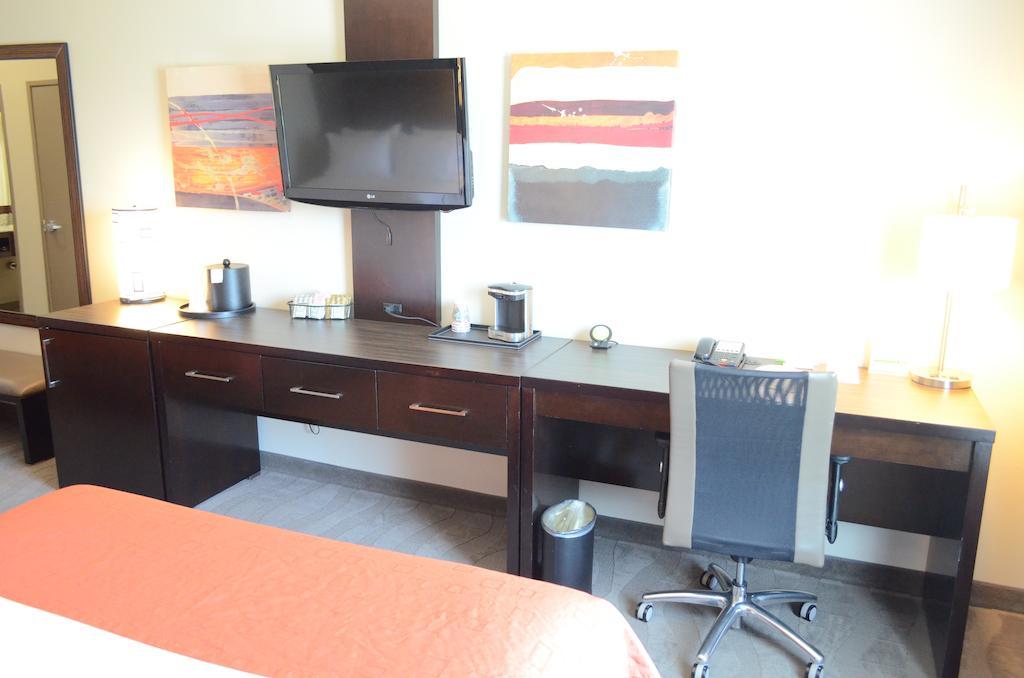 Hotel West - Westway Park By Ihg 3*