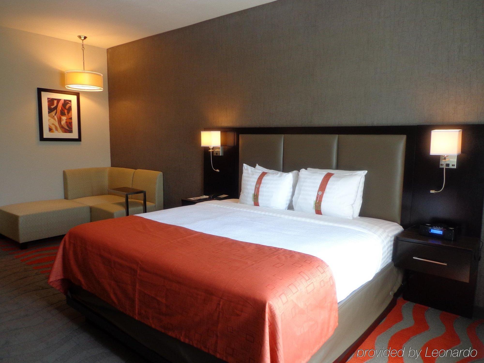 West - Westway Park By Ihg Hotel